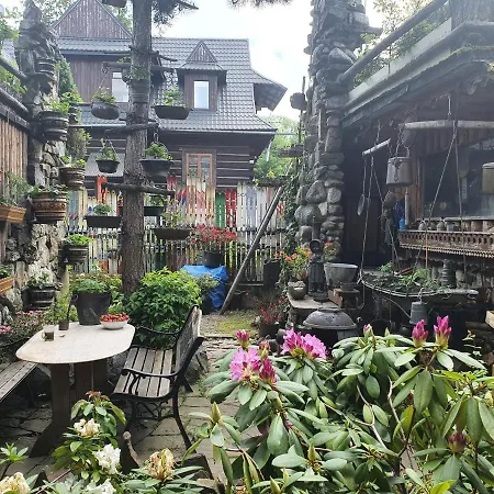 Zbojnickie Izby Homestay szállás *